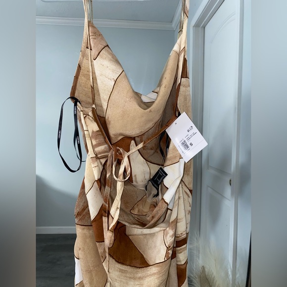 Forever 21 Dress - Picture 5 of 7